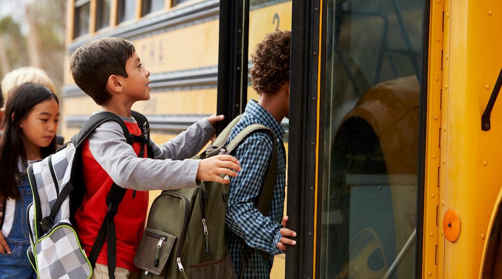 Checklist de manutenção para transporte escolar e ofertas especiais de pneus